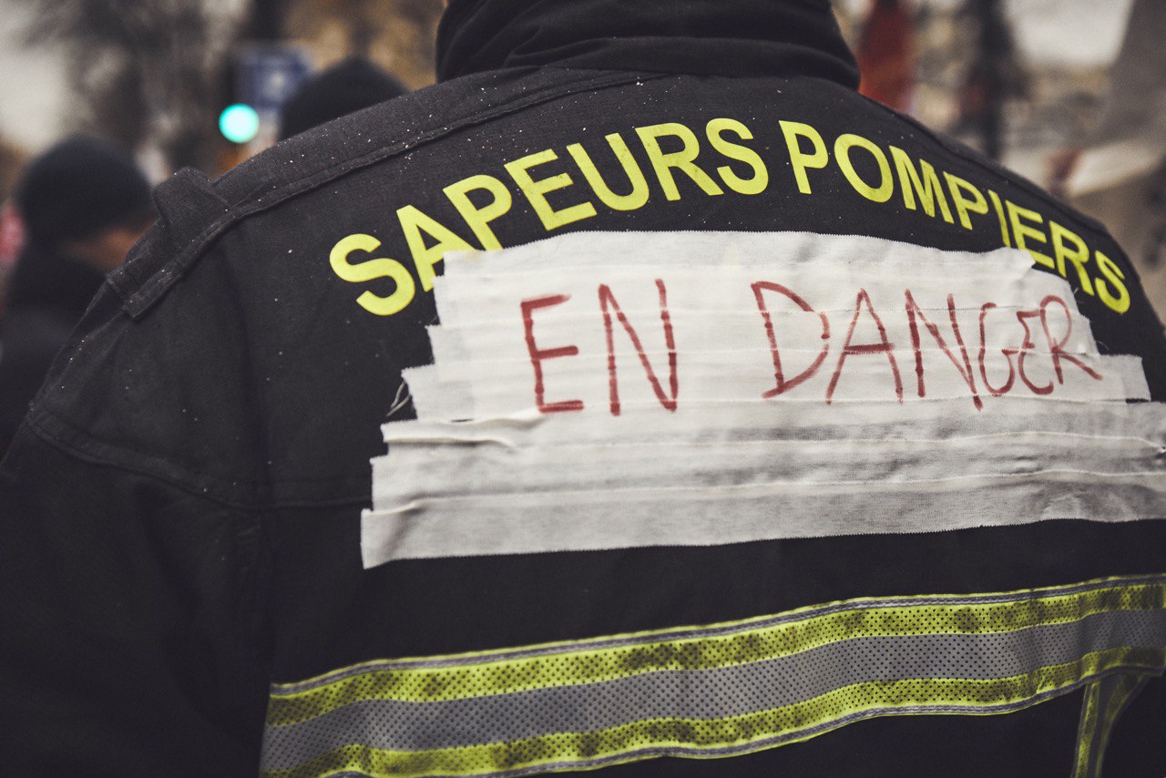 Quand le gouvernement réprime les pompiers, c’est la France entière qu’il humilie