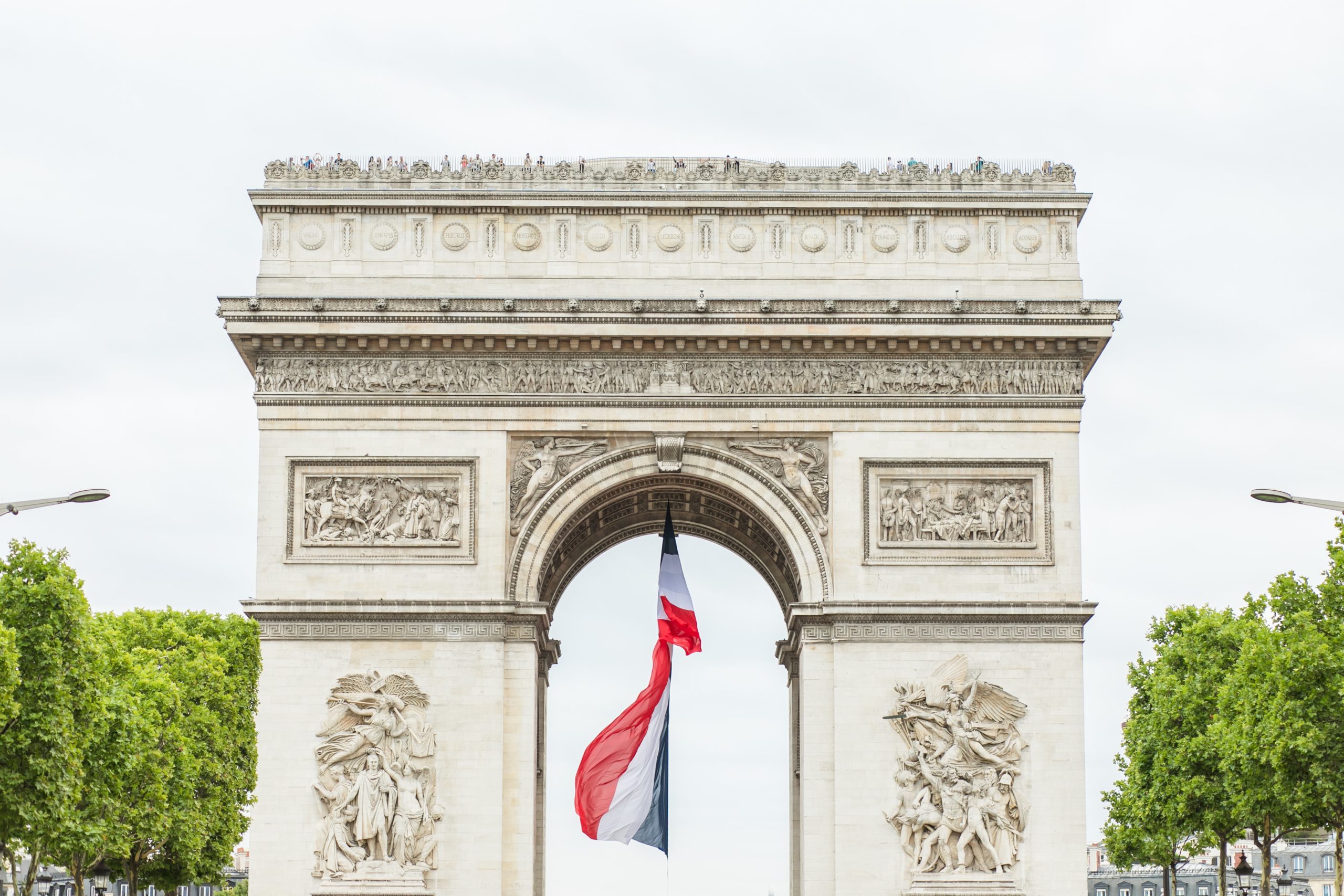 https://www.republique-souveraine.fr/wp-content/uploads/2021/05/lisa-kitano-oICBFgftqvY-unsplash-scaled.jpg