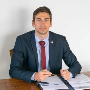 https://www.republique-souveraine.fr/wp-content/uploads/2025/09/18501791-dsc0093a_comp-scaled-290x290-1.jpg